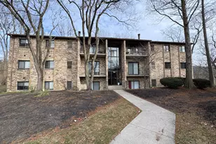 7215 Creekview Dr, Colerain Township, OH 45247 - Photo 1