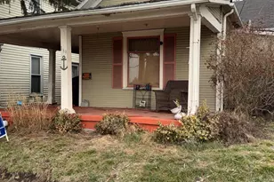 139 E 6th St, Franklin, OH 45005 - Photo 1