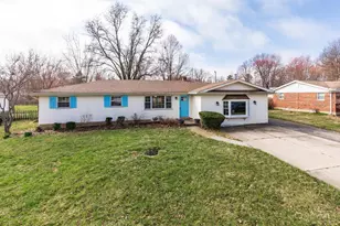 565 Sonny Ln, Union Township, OH 45244 - Photo 1