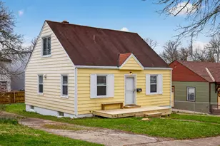 5229 Charloe St, Cincinnati, OH 45227 - Photo 1
