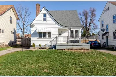 4037 Corinth Boulevard, Dayton, OH 45410 - Photo 1