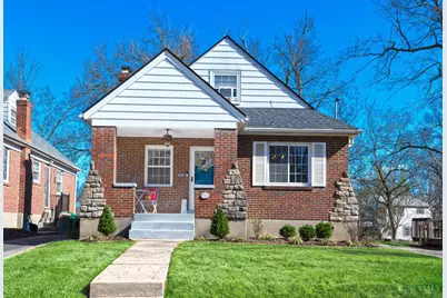2560 Ridgeland Place, Cincinnati, OH 45212 - Photo 1