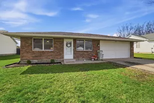 179 Norseman Dr, Lake Lakengren, OH 45320 - Photo 1