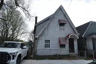 3742 Beekman St, Cincinnati, OH 45223 - Photo 1