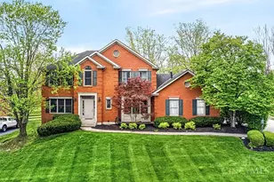 9235 Applecrest Ct, Symmes Township, OH 45242 - Photo 1