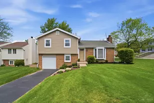 5546 Highfield Ct, West Chester, OH 45069 - Photo 1