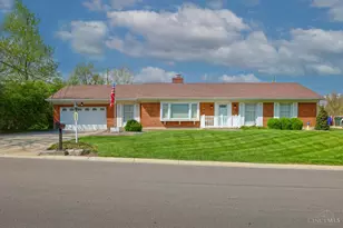 608 Glenway Dr, Hamilton, OH 45013 - Photo 1