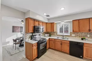 712 Danbury Rd, Forest Park, OH 45240 - Photo 17