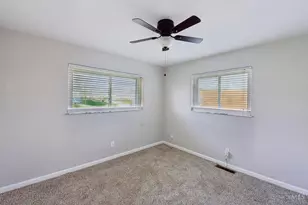 712 Danbury Rd, Forest Park, OH 45240 - Photo 31