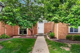 5265 Eaglesnest Dr, Cincinnati, OH 45248 - Photo 1