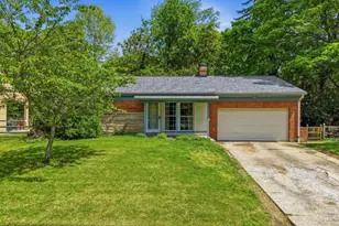 1502 Robinway Dr, Anderson Township, OH 45230 - Photo 1