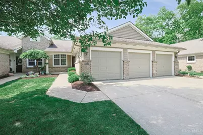 5957 Castlewood Crossing, Miami Township, OH 45150 - Photo 1