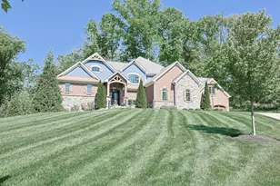9675 Lakeside Ests Dr, Symmes Township, OH 45140 - Photo 1