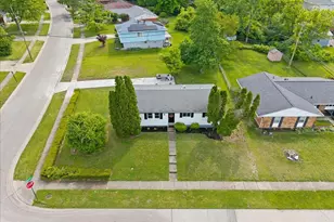 11662 Geneva Rd, Forest Park, OH 45240 - Photo 1