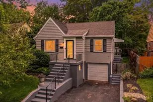 167 S Grove Ave, Wyoming, OH 45215 - Photo 1