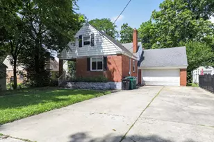 5711 Kenneth Ave, Cincinnati, OH 45224 - Photo 1