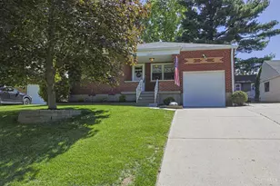1320 Beechmeadow Ln, Green Township, OH 45238 - Photo 1