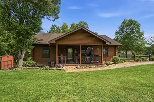 21282 Bellemeade Dr, Lawrenceburg, IN 47025 - Photo 1