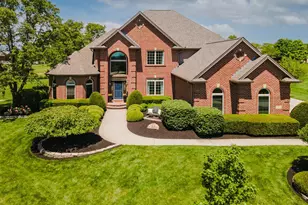 1123 Waters Edge Dr, Centerville, OH 45458 - Photo 1