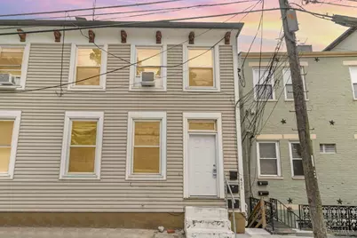 421 Oregon Street, Cincinnati, OH 45202 - Photo 1
