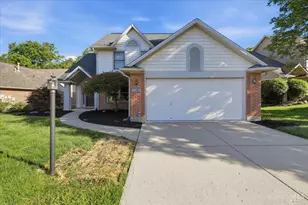 18 Hathaway Commons Dr, Lebanon, OH 45036 - Photo 1