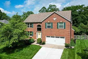 219 W Stoneridge Dr, Milford, OH 45150 - Photo 1