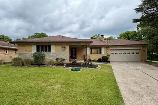 5575 Edger Dr, Green Township, OH 45239 - Photo 1