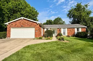 12005 Elkridge Dr, Springdale, OH 45240 - Photo 1