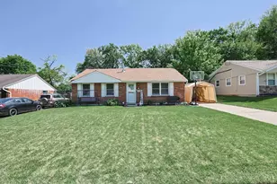 2693 Merriway Ln, Colerain Township, OH 45231 - Photo 1