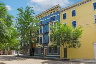 131 W 15th St, Cincinnati, OH 45202 - Photo 1