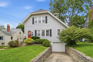 1639 Sutton Ave, Cincinnati, OH 45230 - Photo 1