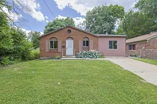 6227 Leroy Pl, Anderson Township, OH 45230 - Photo 1