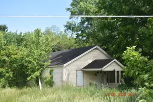 270 E Beech St, Hillsboro, OH 45133 - Photo 1
