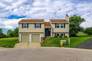 5562 Greenwillow Cir, West Chester, OH 45069 - Photo 1