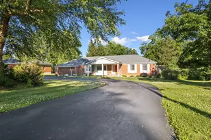 610 S High St, Mount Orab, OH 45154 - Photo 1