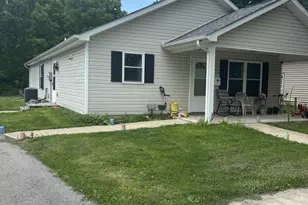 413 S Mulberry St, Wilmington, OH 45177 - Photo 1