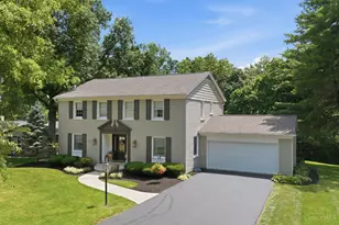 5875 Countryhills Dr, Green Township, OH 45233 - Photo 1