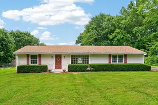 777 Greenwood Ln, Union Township, OH 45245 - Photo 1