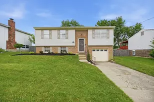 1576 Hazelgrove Dr, Springfield Township, OH 45240 - Photo 1