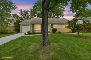 8785 Mockingbird Ln, Springfield Township, OH 45231 - Photo 1