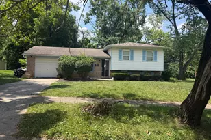 1207 Terry Ct, Lincoln Heights, OH 45215 - Photo 1