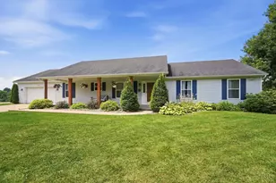1055 Middleboro Rd, Washington Township, OH 45054 - Photo 1