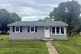 180 Cain Ave, New Miami, OH 45011 - Photo 1