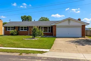 418 E Aberdeen Dr, Trenton, OH 45067 - Photo 1
