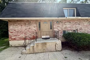 6230 Ridgeacres Dr, Golf Manor, OH 45237 - Photo 1