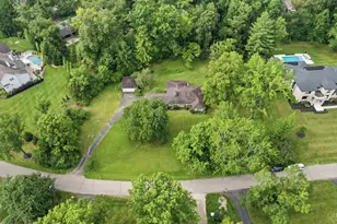 7405 Brill Rd, Indian Hill, OH 45243 - Photo 1