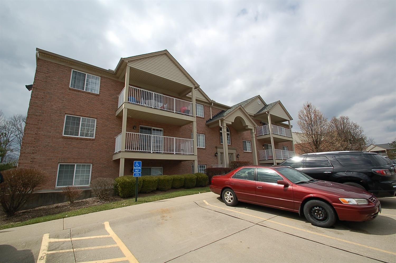 3171 Preserve Ln 1D, Colerain Township, OH 45239 MLS 1574430