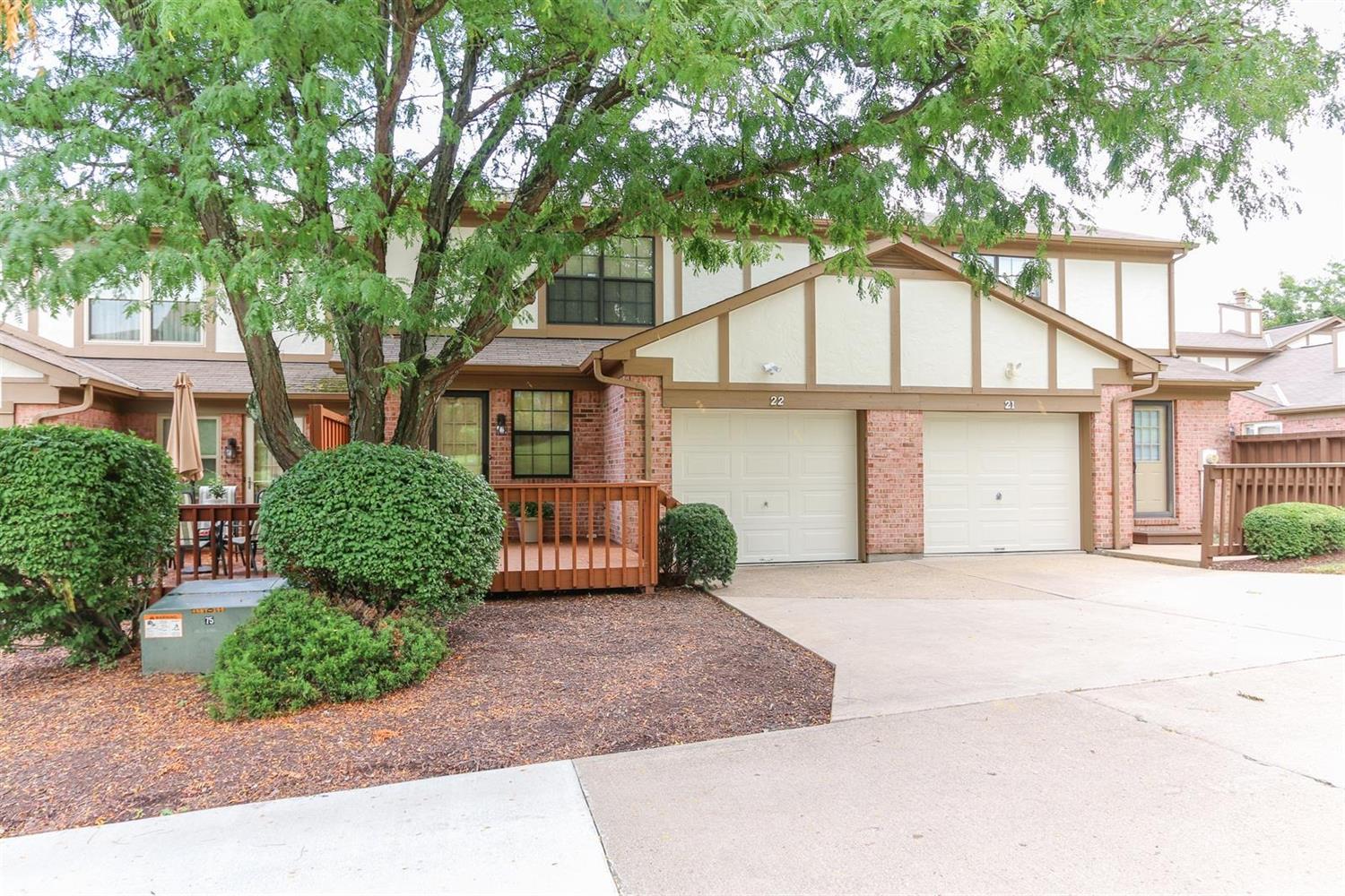 22 Fairgreen Cir, Fairfield, OH 45014 MLS 1596419 Coldwell Banker