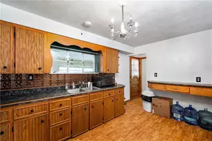 1419 Branchton Rd, Hilliards, PA 16040 - Photo 9