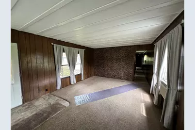 145/151 Sugarcreek Dr, Franklin, PA 16323 - Photo 17